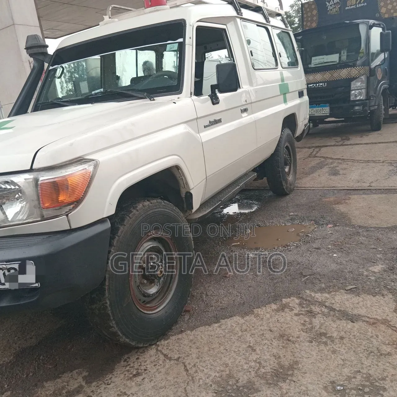 Toyota Land Cruiser 2012