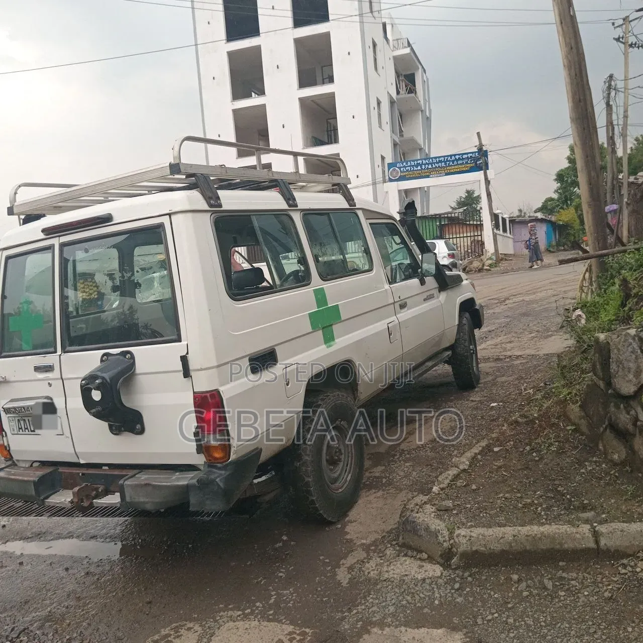 Toyota Land Cruiser 2012