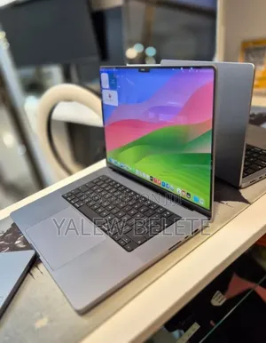 New Laptop Apple MacBook Pro 2021 M1 64GB Apple M1 Max SSD 1T