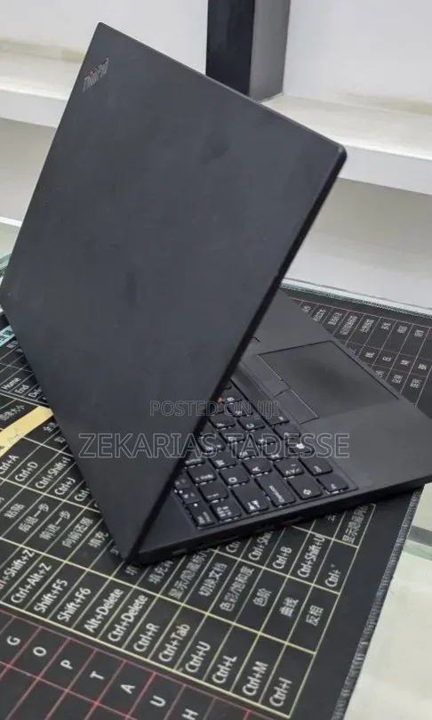 New Laptop Lenovo ThinkPad X1 16GB Intel Core i5 SSD 256GB