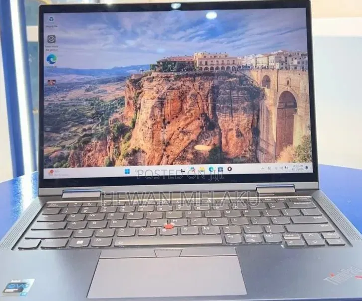 New Laptop Lenovo ThinkPad X1 Yoga 16GB Intel Core i7 SSD 512GB