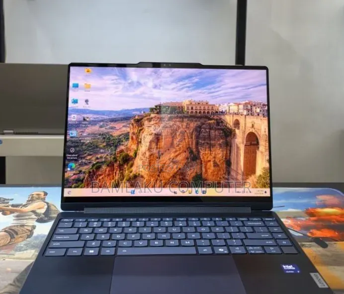 New Laptop Lenovo Yoga 9 16GB Intel Core Ultra 7 SSD 1T