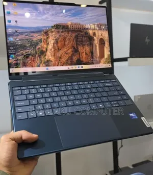 New Laptop Lenovo Yoga 9 16GB Intel Core Ultra 7 SSD 1T