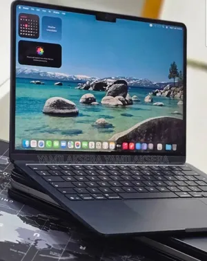 New Laptop Apple MacBook Air 2025 M4 16GB Apple M4 SSD 256GB