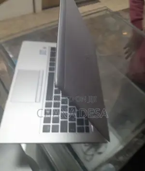 New Laptop HP EliteBook 830 G5 8GB Intel Core i5 SSD 256GB