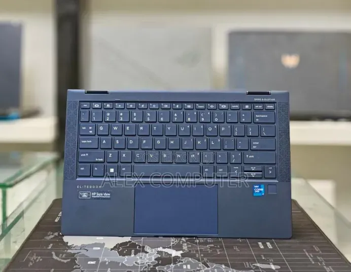 New Laptop HP Dragonfly G2 16GB Intel Core i7 SSD 512GB