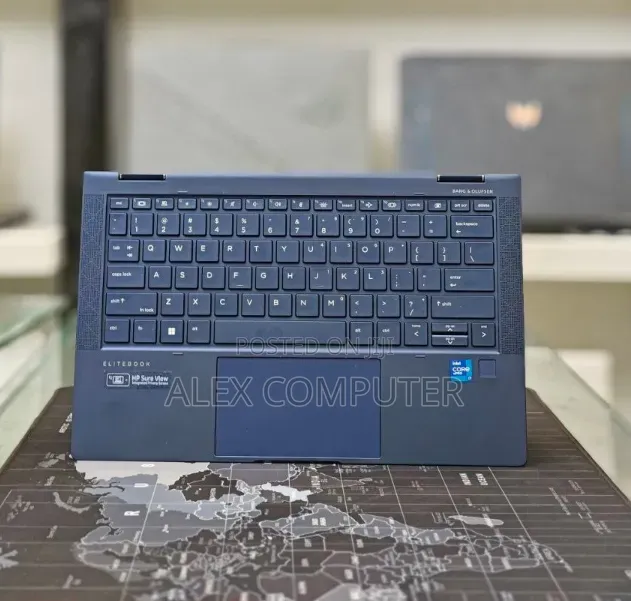 New Laptop HP Dragonfly G2 16GB Intel Core i7 SSD 512GB