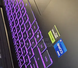 New Laptop Gigabyte GAMING A16 16GB Intel Core i7 SSD 1T