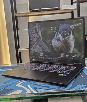 New Laptop Gigabyte GAMING A16 16GB Intel Core i7 SSD 1T