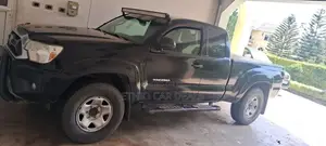Toyota Tacoma 2012 Black