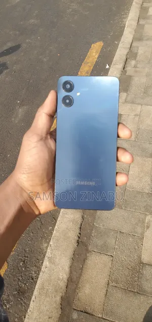 Samsung Galaxy A06 64 GB Black