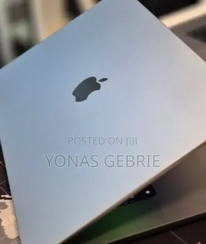New Laptop Apple MacBook 64GB Apple M1 SSD 1T