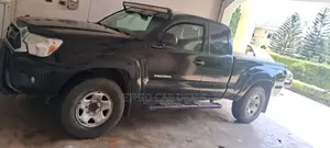 Toyota Tacoma 2012 Black