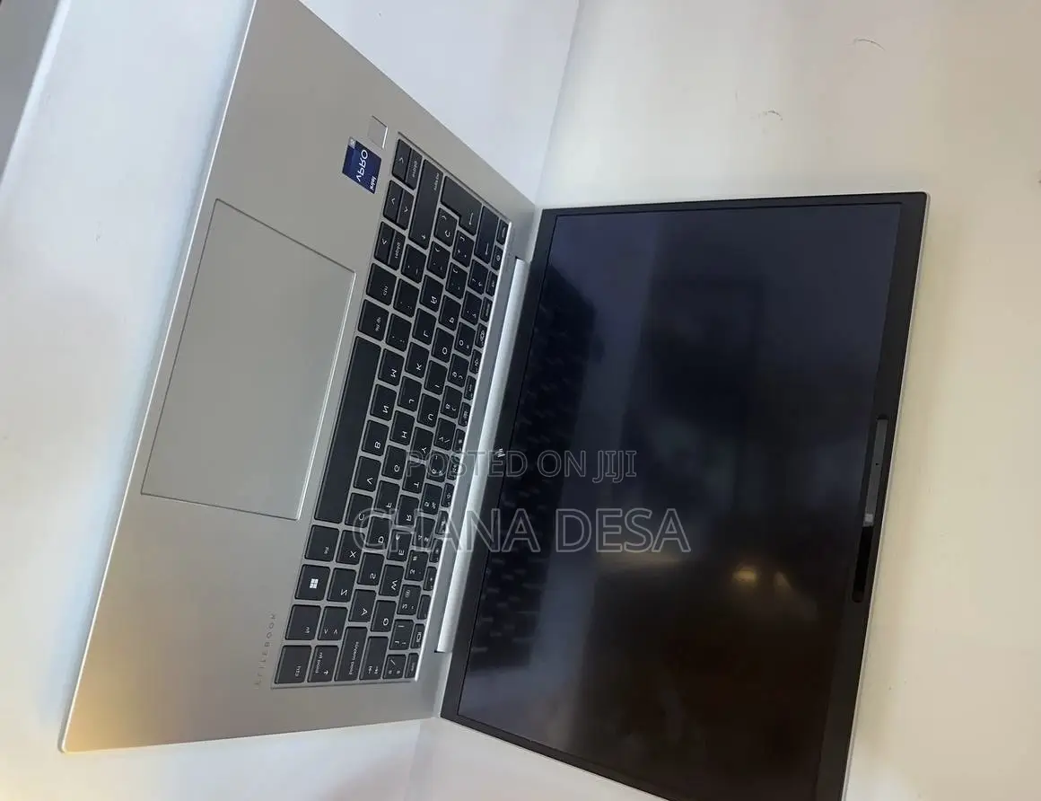 New Laptop HP EliteBook 840 G9 16GB Intel Core i5 SSD 512GB
