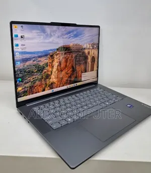 New Laptop Lenovo 32GB Intel Core Ultra 7 SSD 1T