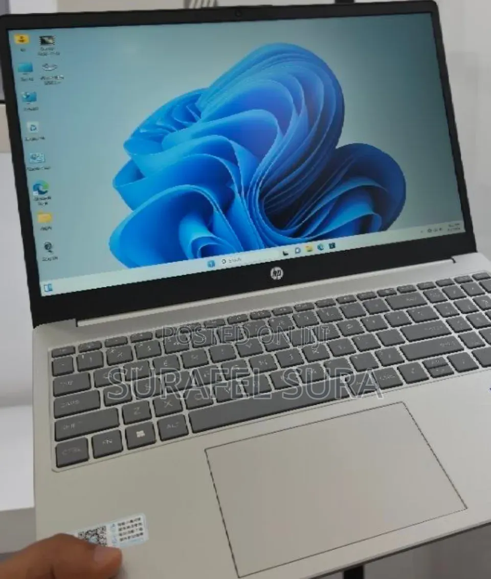 New Laptop HP Stream Notebook 16GB Intel Core i7 SSD 512GB