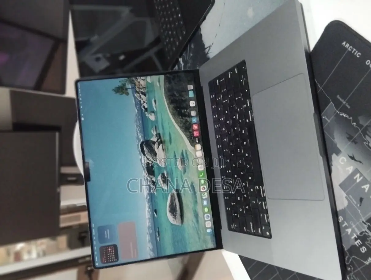 New Laptop Apple MacBook Pro 2021 M1 Max 64GB Apple M1 Max SSD 1T