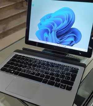 New Laptop HP X2 8GB Intel Core i5 SSD 128GB