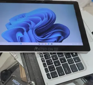 New Laptop HP X2 8GB Intel Core i5 SSD 128GB