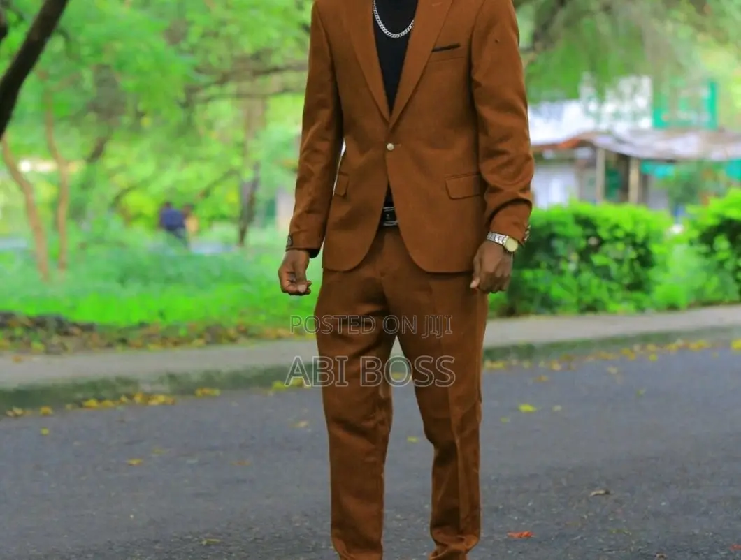 Men’s Orange Suits