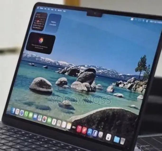 New Laptop Apple MacBook Air 2025 M4 16GB Apple M4 SSD 256GB