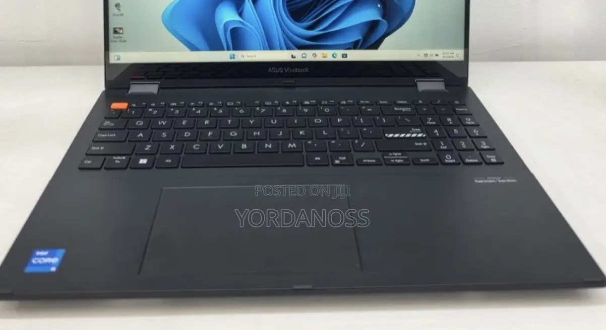 New Laptop Asus VivoBook 15 X505BA 16GB Intel Core i5 SSD 512GB