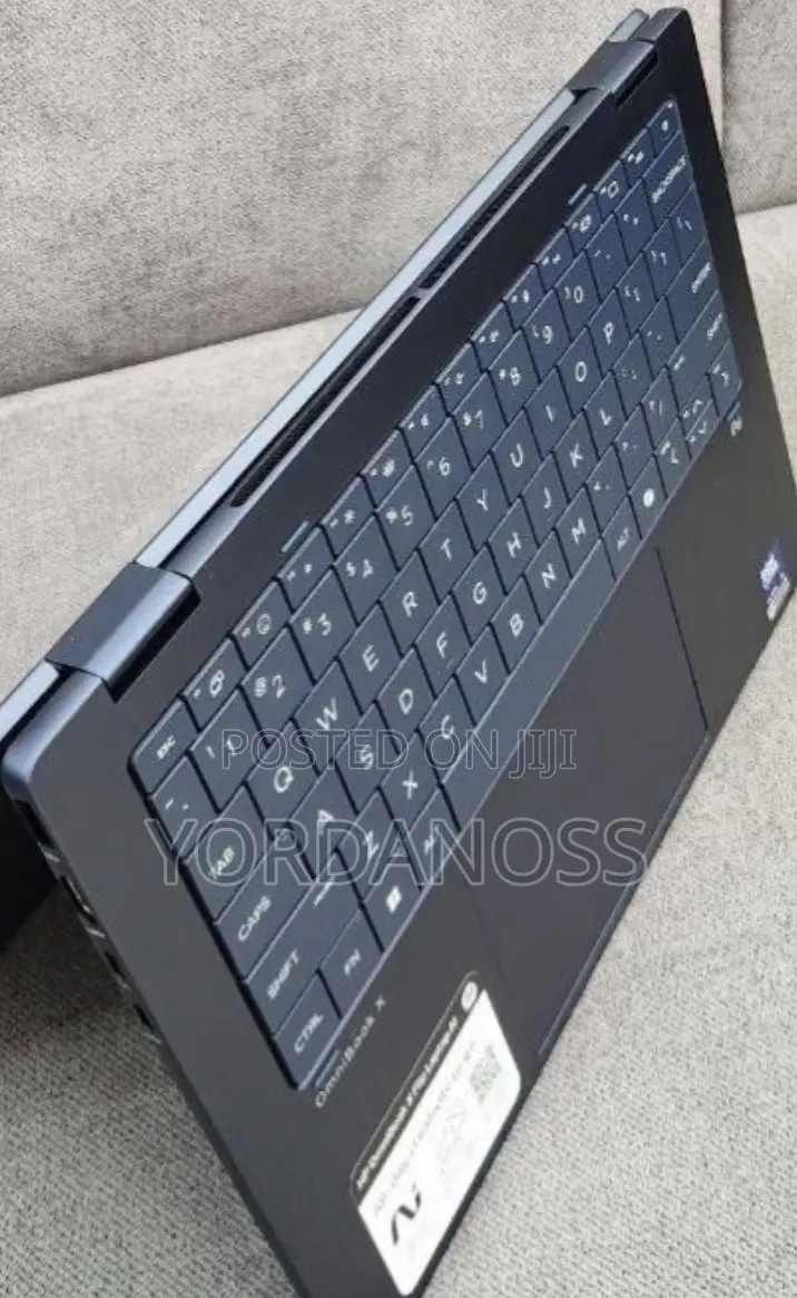 New Laptop HP OmniBook X Flip 14" 16GB Intel Core Ultra 5 SSD 512GB