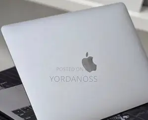 New Laptop Apple MacBook Pro 2020 M1 8GB Apple M1 SSD 256GB