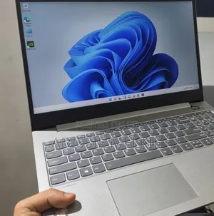 New Laptop Lenovo ThinkBook 15 16GB Intel Core i5 SSD 512GB