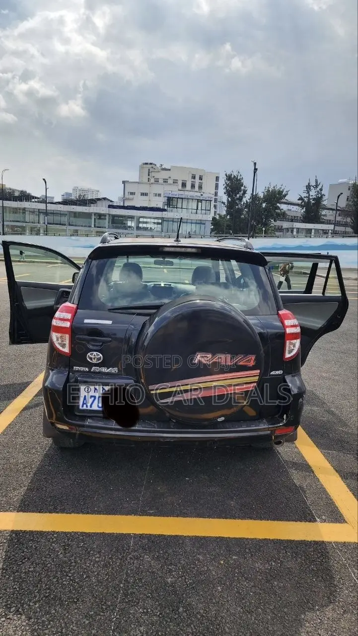 Toyota RAV4 2009 Black