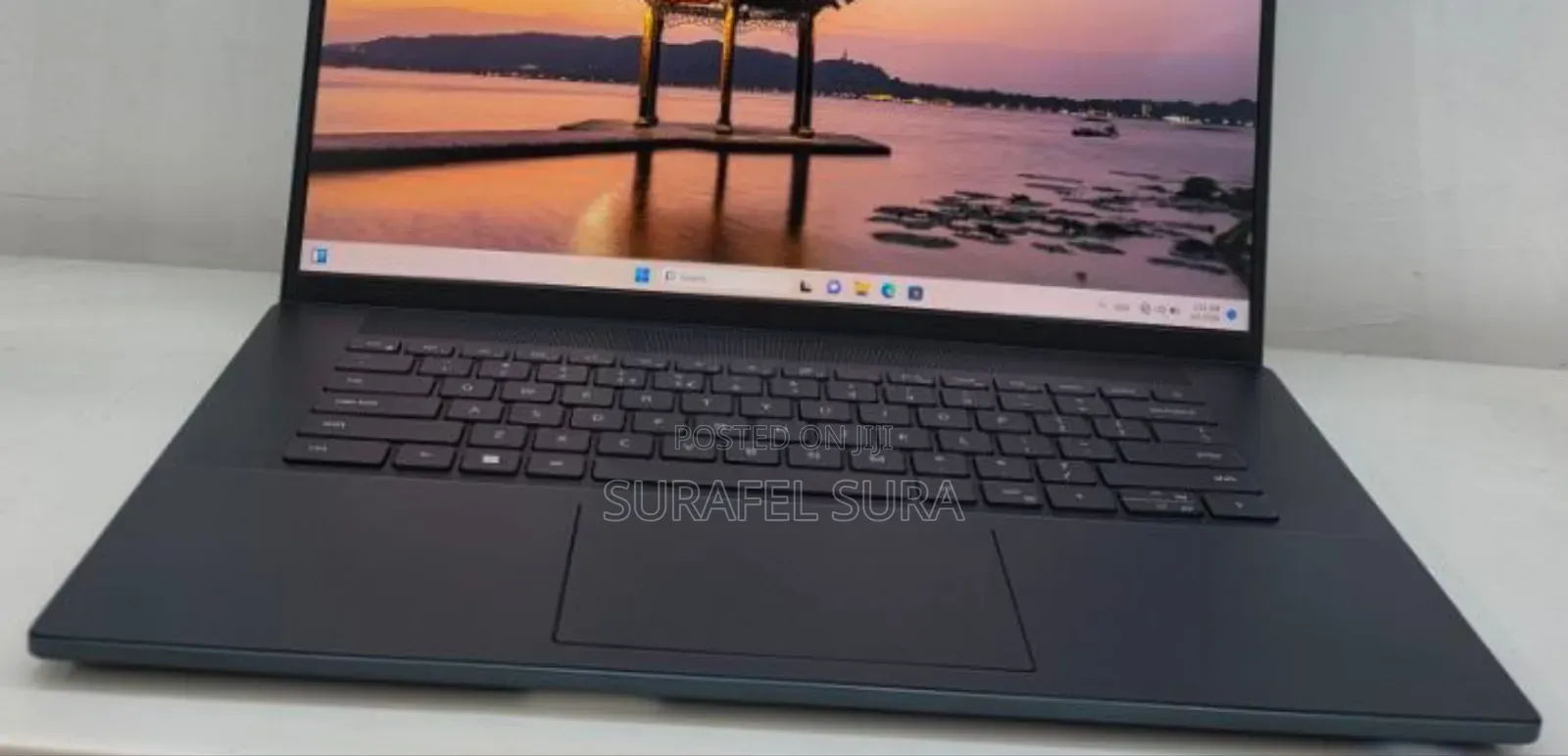 New Laptop Dell Inspiron 15 16GB Intel Core i7 SSD 512GB