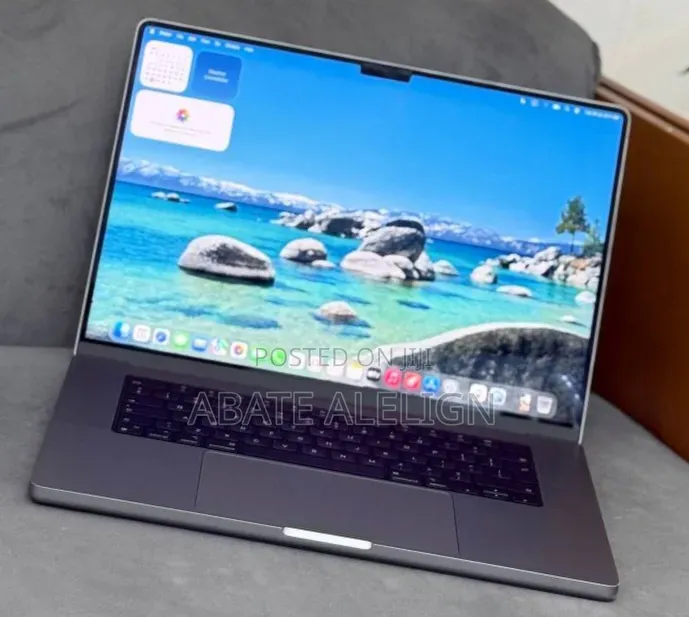 New Laptop Apple MacBook Pro 2021 M1 32GB Apple M1 Pro SSD 512GB