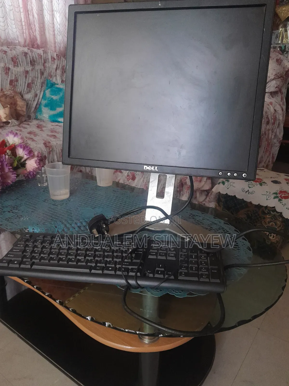 Desktop Computer Dell 2GB HDD 128GB