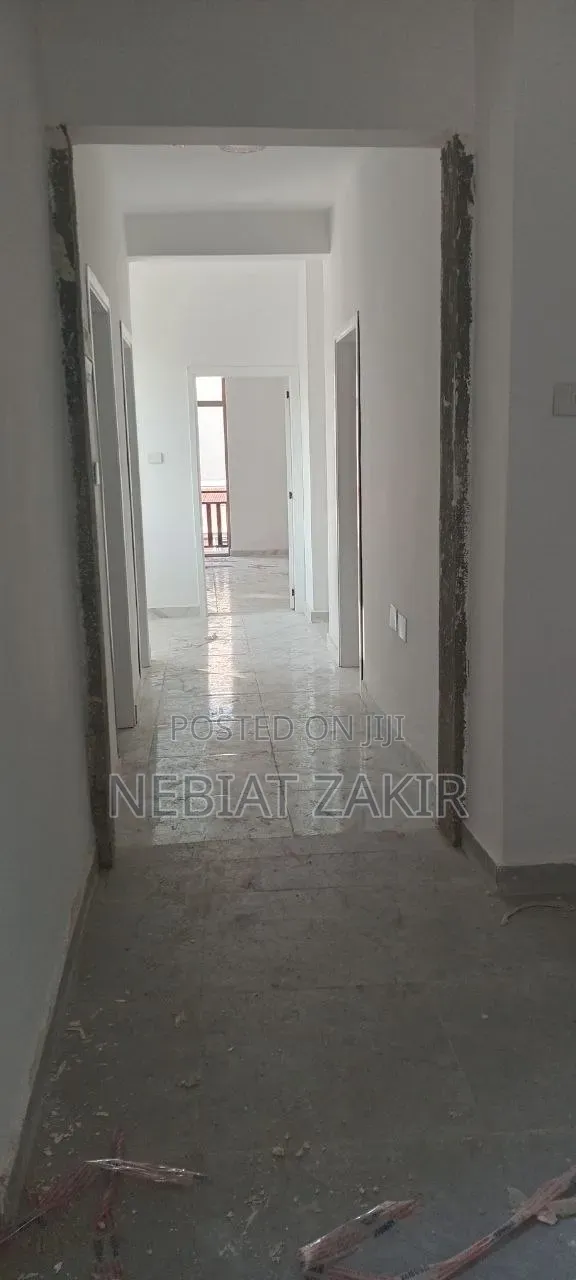 3bdrm Apartment in Adron Real Estate, Yeka for sale