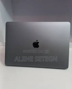 New Laptop Apple MacBook Pro 2020 M1 8GB Apple M1 Pro SSD 256GB