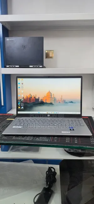 New Laptop HP Stream Notebook 16GB Intel Core i7 SSD 1T