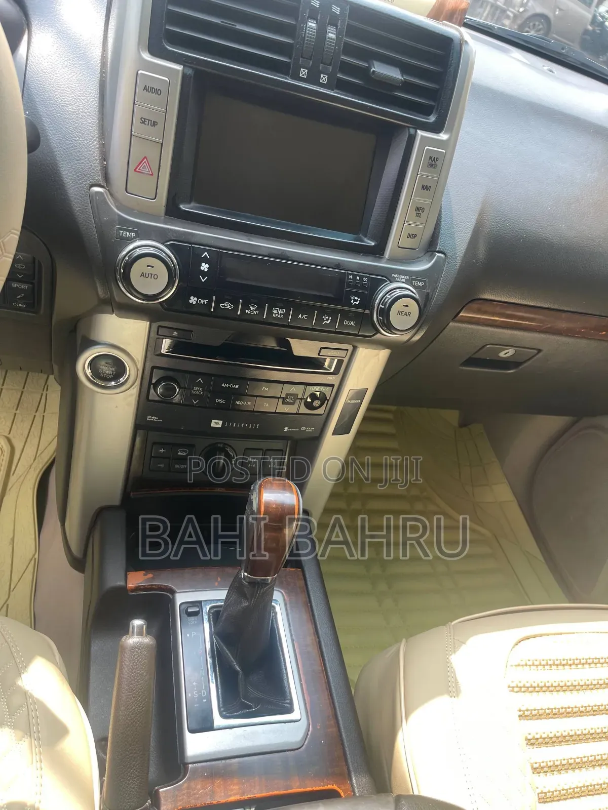 Toyota Land Cruiser 2013 Black