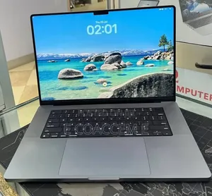 New Laptop Apple MacBook 32GB SSD 512GB