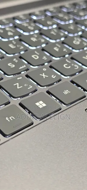New Laptop HP Stream Notebook 16GB Intel Core i7 SSD 1T