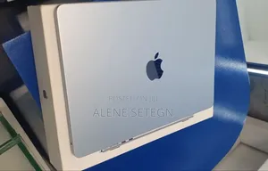 New Laptop Apple MacBook Air 2025 M4 16GB Apple M4 SSD 512GB