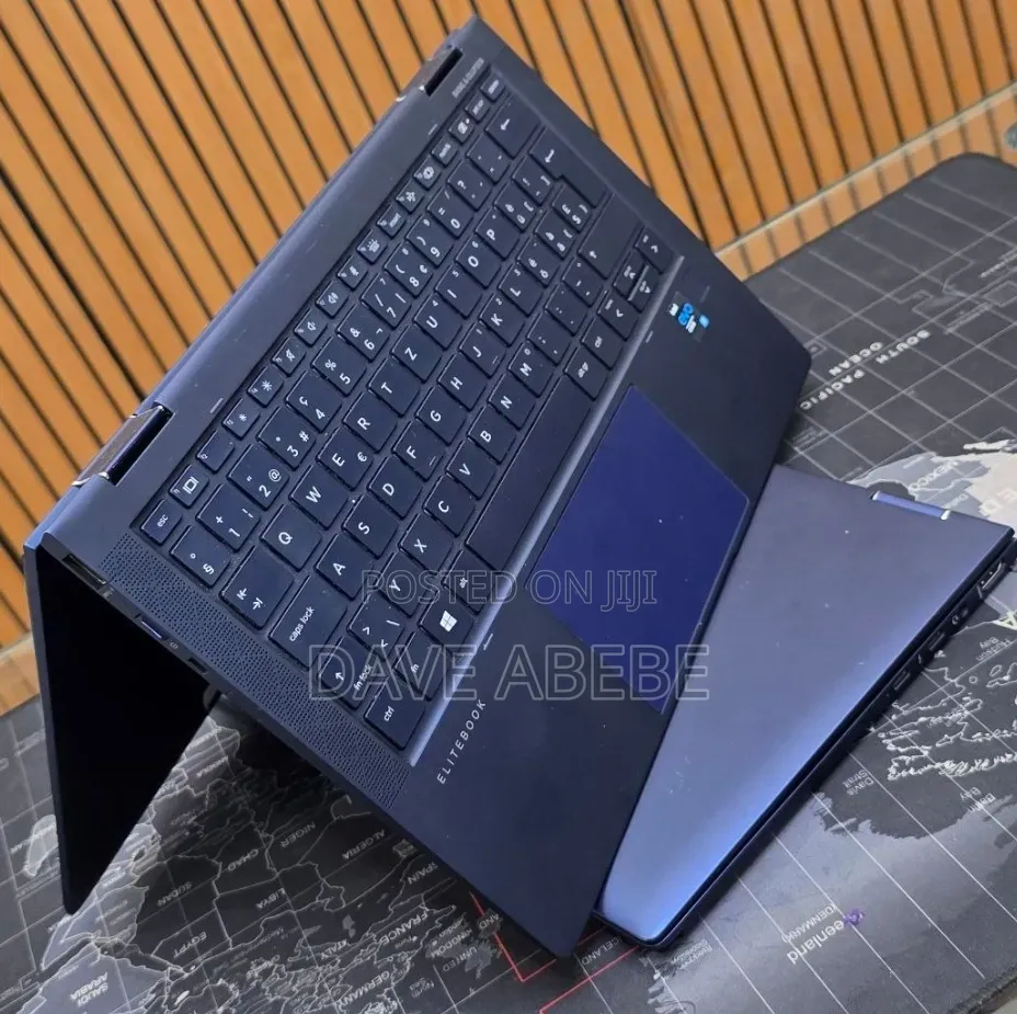 New Laptop HP Dragonfly G2 16GB Intel Core i7 SSD 512GB