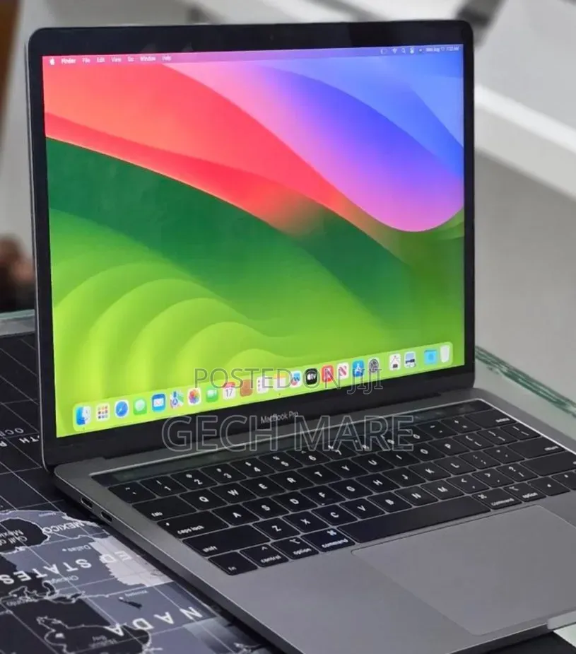 New Laptop Apple MacBook Pro 2021 M1 16GB Apple M1 Pro SSD 512GB