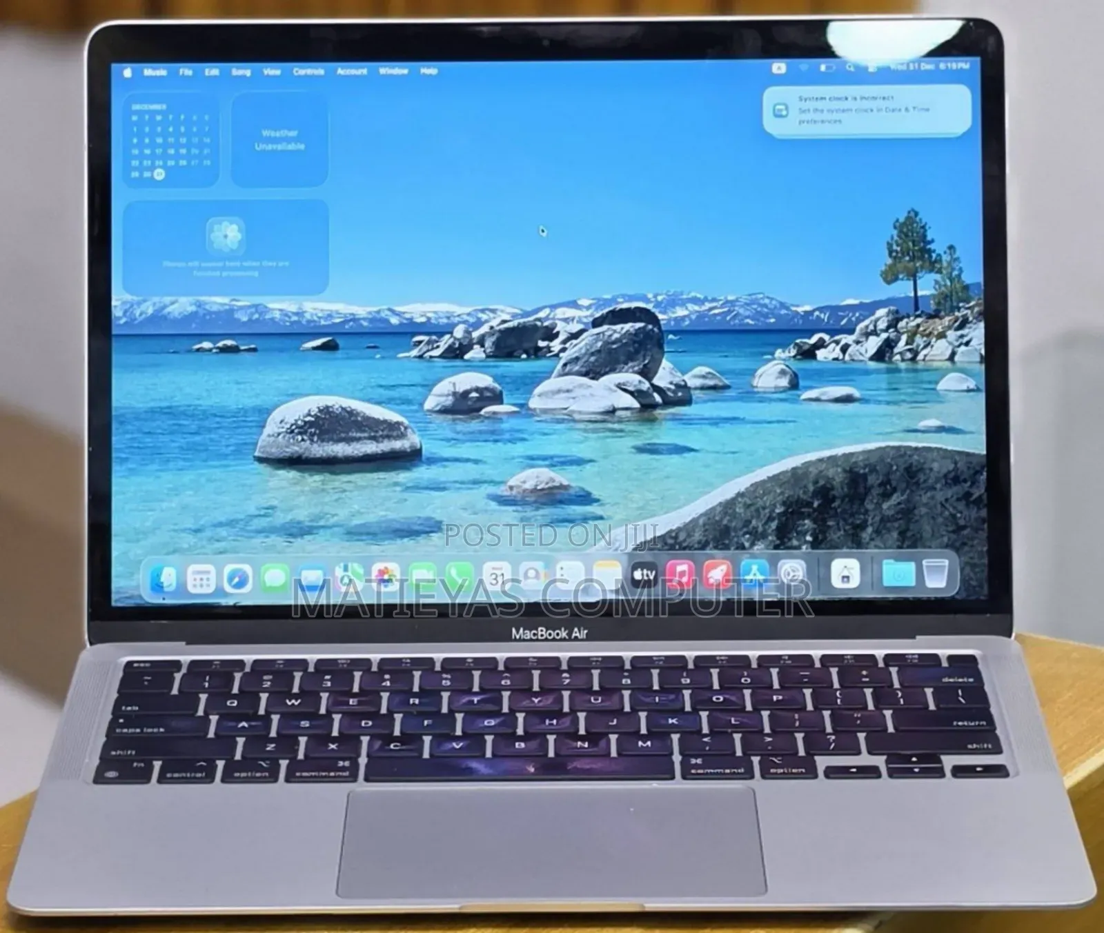 New Laptop Apple MacBook Air 2020 M1 8GB Apple M1 SSD 256GB