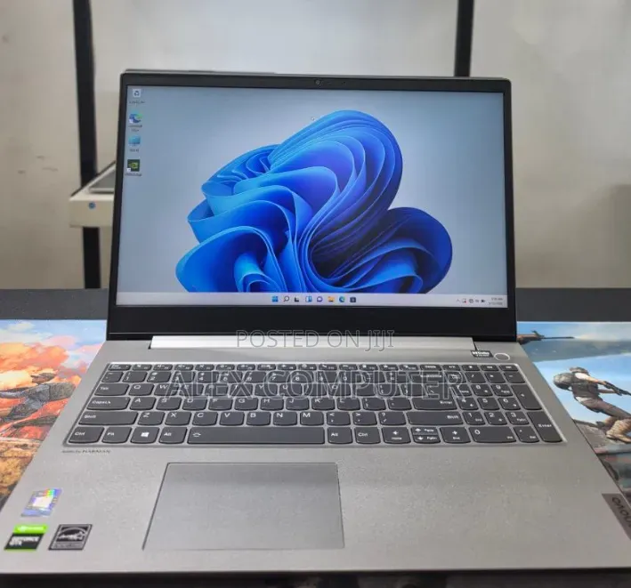 New Laptop Lenovo ThinkBook 15 16GB Intel Core i5 SSD 512GB