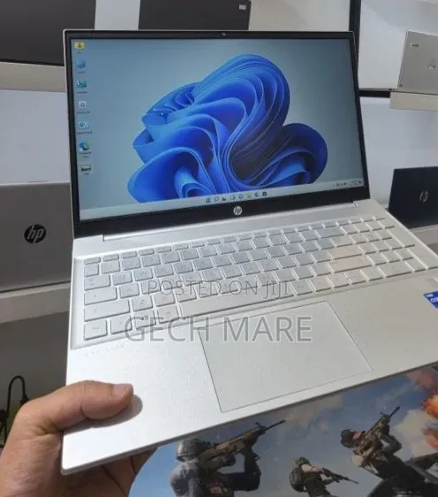 New Laptop HP Pavilion 15 16GB Intel Core i7 SSD 512GB