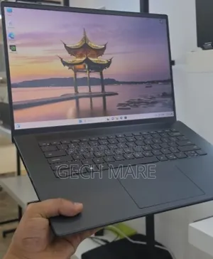 New Laptop Dell Inspiron 15 16GB Intel Core i7 SSD 512GB