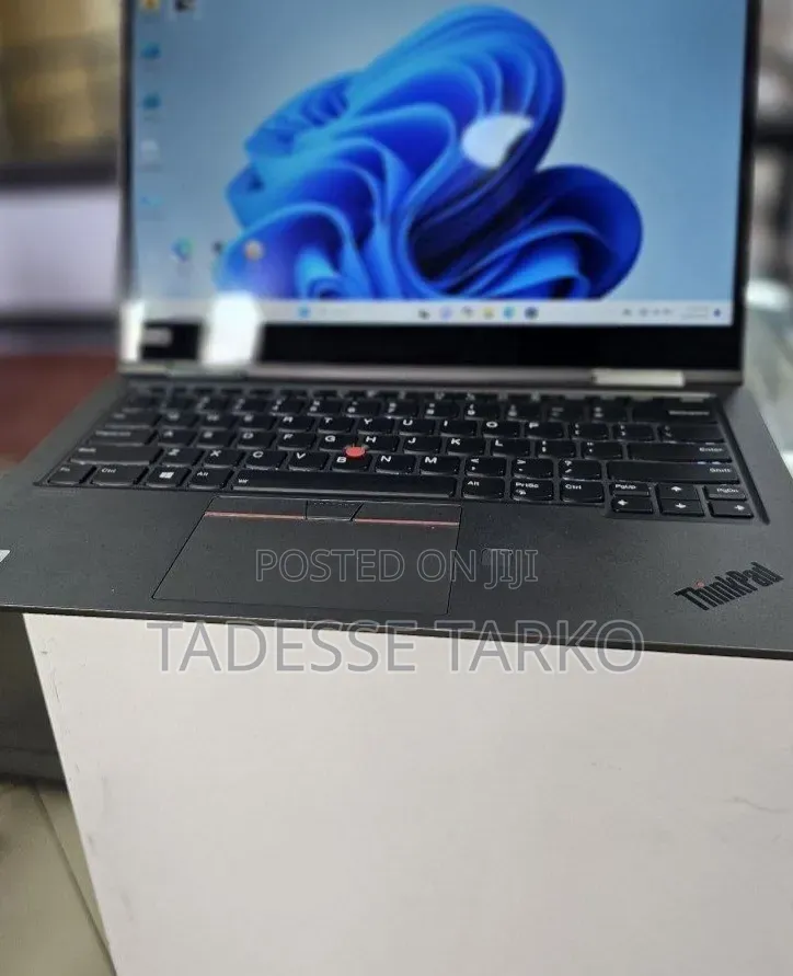 New Laptop Lenovo ThinkPad X1 Yoga 16GB Intel Core i7 SSD 512GB
