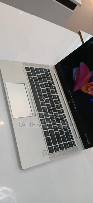 New Laptop HP EliteBook 840 G7 16GB Intel Core i5 SSD 512GB