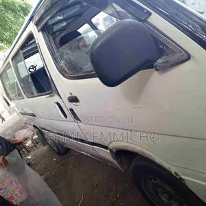 Toyota Toyoace 2004 White