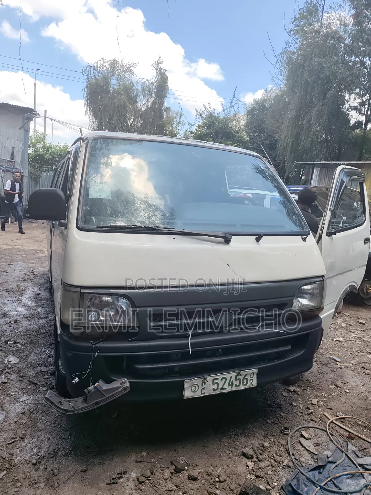 Toyota Toyoace 2004 White